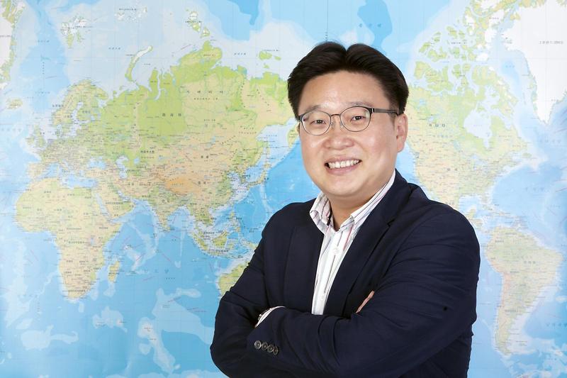 서경덕 사진