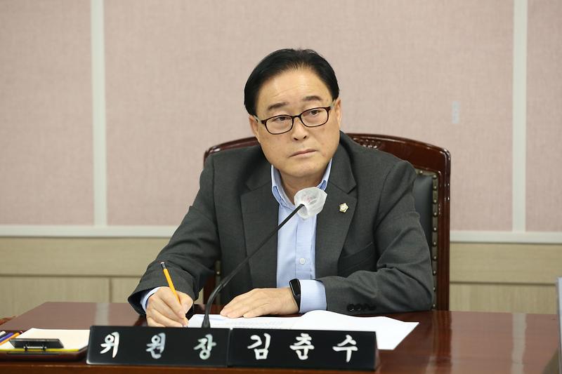 제264회 제6차 환경경제위원회 (2023.12.11.) (김춘수 위원장) 사진