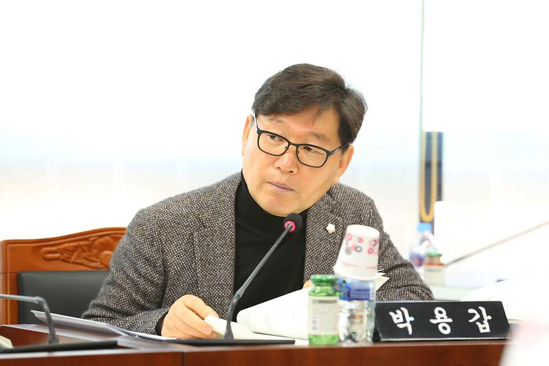 제271회 제4차 환경경제안전위원회(박용갑 위원) 사진