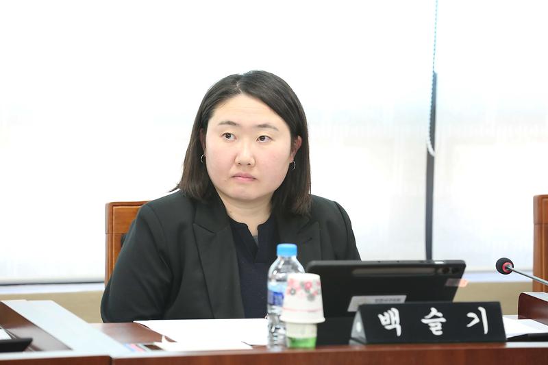 제273회 제5차 환경경제안전위원회(백슬기 위원) 사진