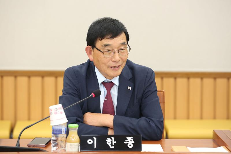 2024.07.01._제268회_폐회중_제1차_의회운영위원회_(이한종_위원).jpg 이미지