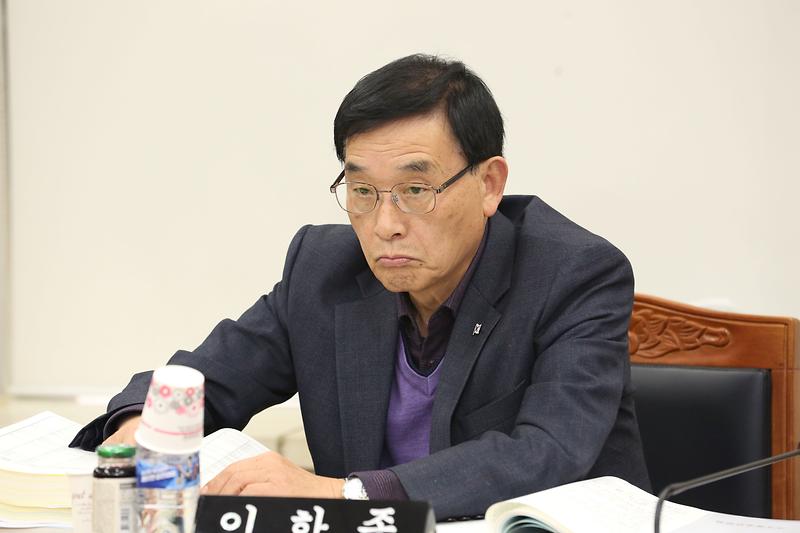 제264회 제3차 자치행정위원회 (2023.12.06.) (이한종 위원) 사진