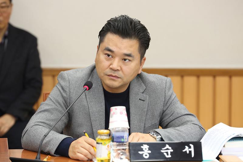 제264회 제5차 자치행정위원회 (2023.12.08.) (홍순서 위원) 사진