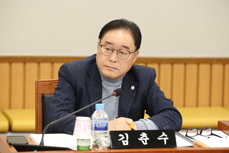 제271회 제2차 기획행정위원회(김춘수 위원) 사진