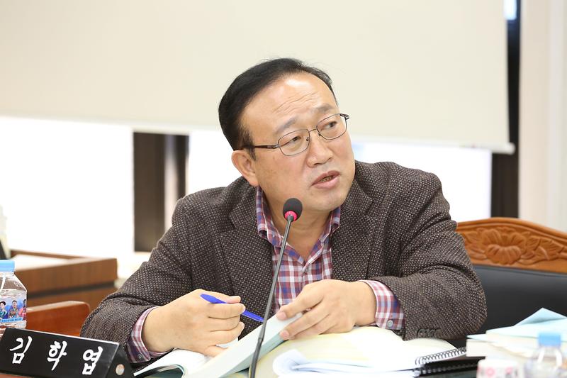 제271회 제3차 기획행정위원회(김학엽 위원) 사진