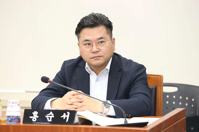 제273회 제1차 기획행정위원회(홍순서 위원) 사진