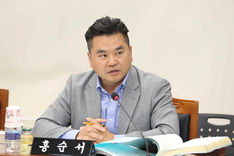 제274회 제1차 기획행정위원회(홍순서 위원) 사진