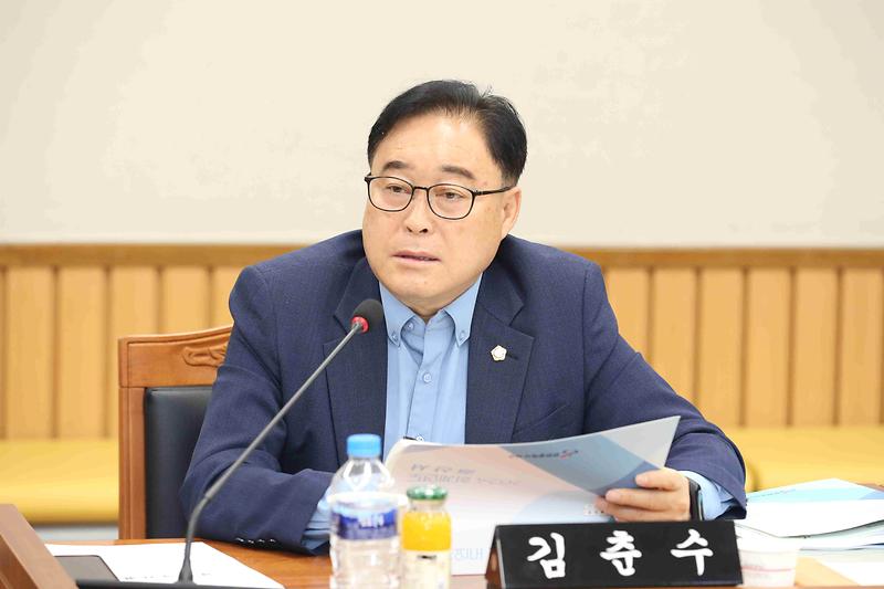 제274회 제4차 기획행정위원회(김춘수 위원) 사진