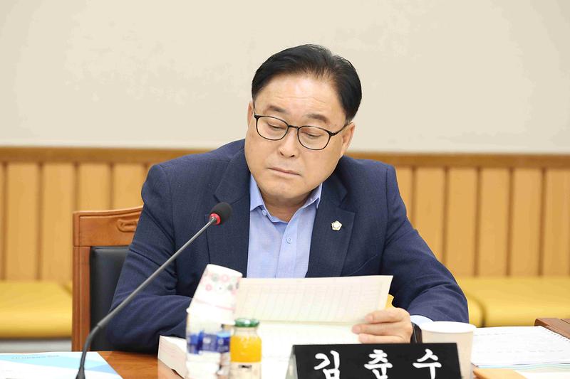 제274회 제5차 기획행정위원회(김춘수 위원) 사진