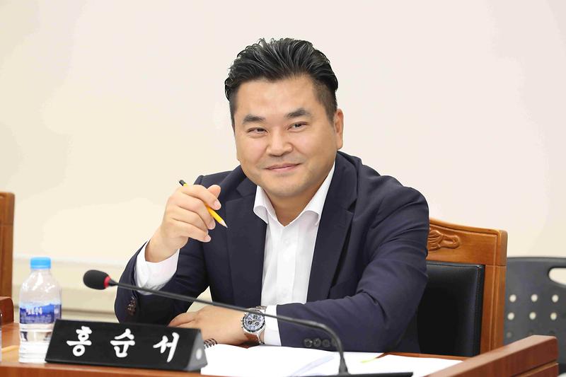 제274회 제6차 기획행정위원회(홍순서 위원) 사진