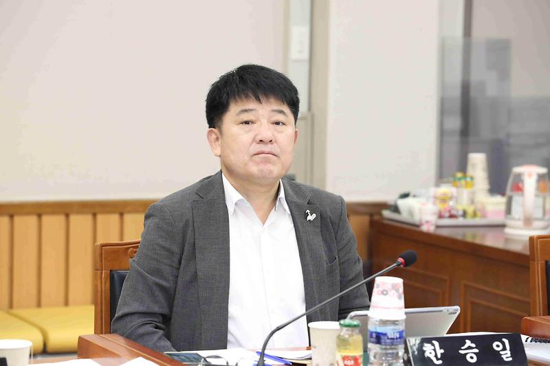 제274회 제6차 기획행정위원회(한승일 위원) 사진