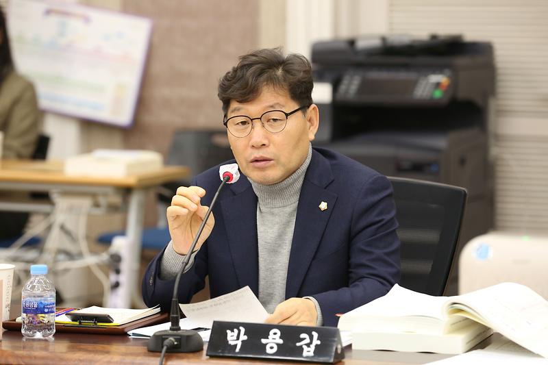 2023년도 행정사무감사 2일 차 (박용갑 위원) 사진