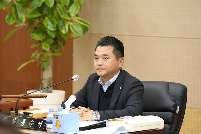 2023년도 행정사무감사 2일 차 (홍순서 위원장) 사진