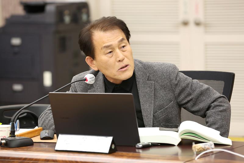 2024년도 행정사무감사 4일차(심우창 위원) 사진