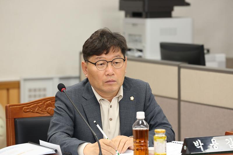 제263회 제5차 복지도시위원회 (2023.10.20.) (박용갑 위원) 사진