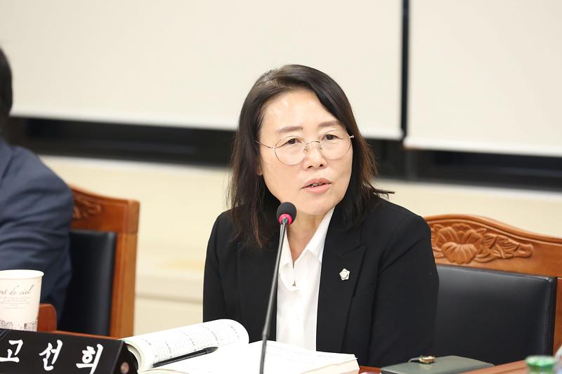 제270회 제4차 복지도시위원회(고선희 위원) 사진