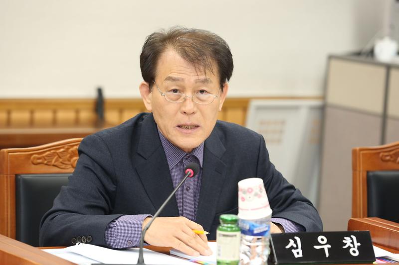제270회 제5차 복지도시위원회(심우창 위원) 사진