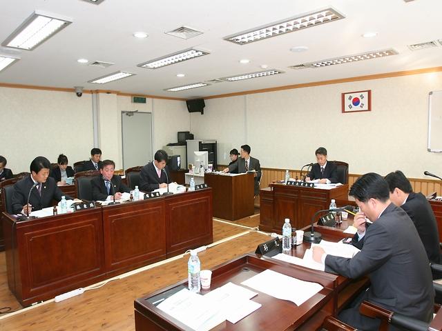 2008년도 세입·세출예산안 심사(기획총무위원회) 사진