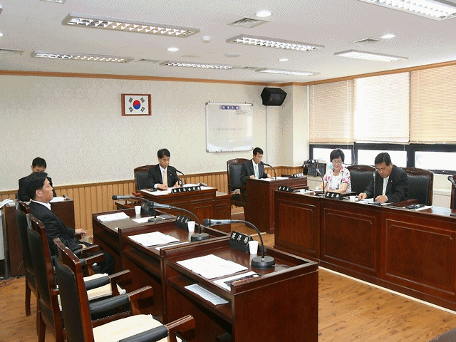 제3차 조례정비특별위원회 사진