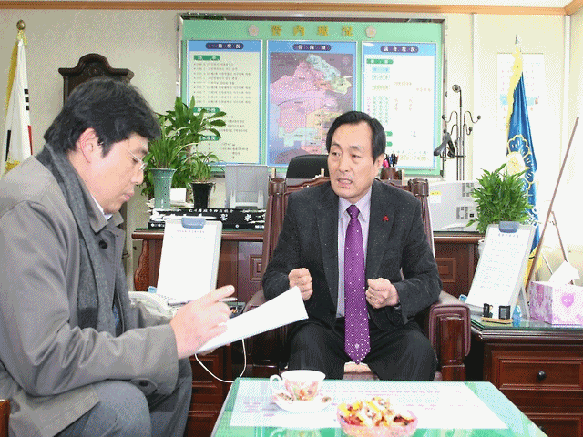 2009년 서구의회 의장 신년 기자회견 사진