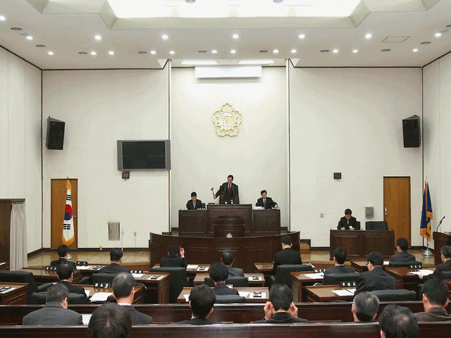 제164회 인천광역시 서구의회 임시회 제1차본회의(10.1.25.) 사진