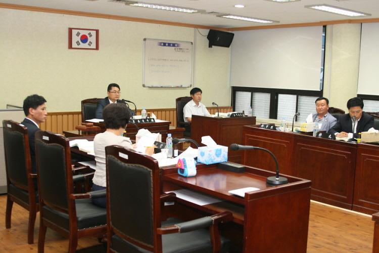 13-07-11-제3차 기획총무위원회 (9).jpg 이미지