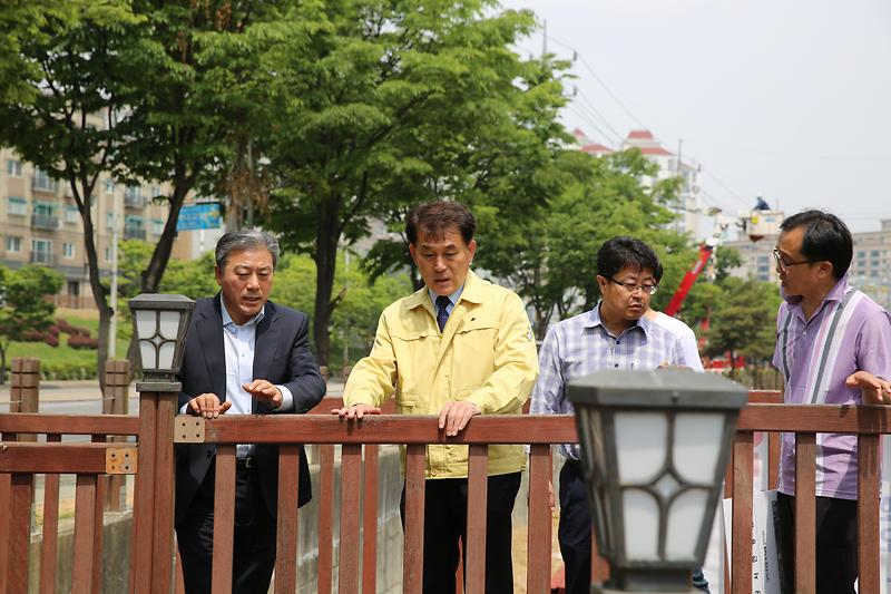 당하1호 공원 내 시설물 정비공사 현장 방문 사진