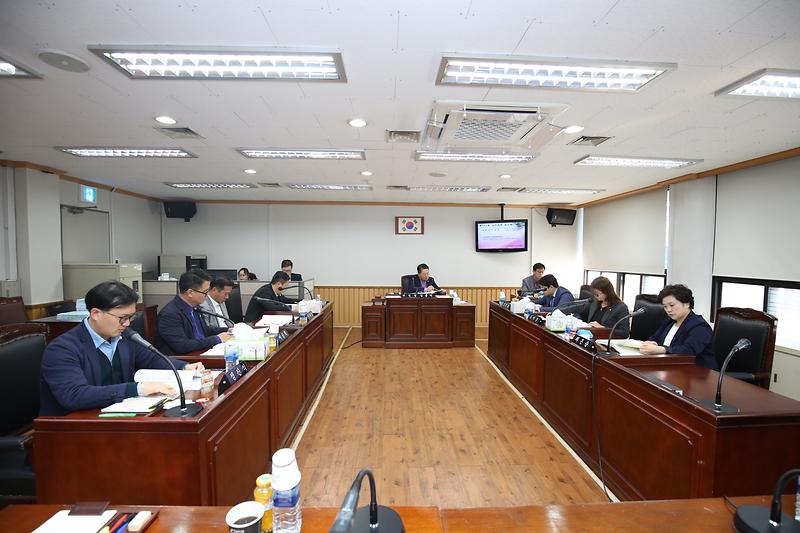 제227회 서구의회 임시회 기간중 기획총무위원회  (2019년도 주요업무보고) 사진