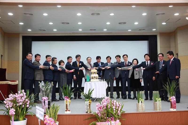 제13,14대 서구 주민자치협의회장 이·취임식 사진