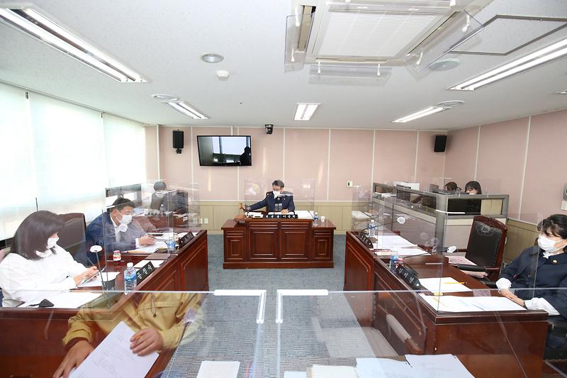 제240회 서구의회 임시회 제5차 환경경제위원회(2020.10.16. ) 사진