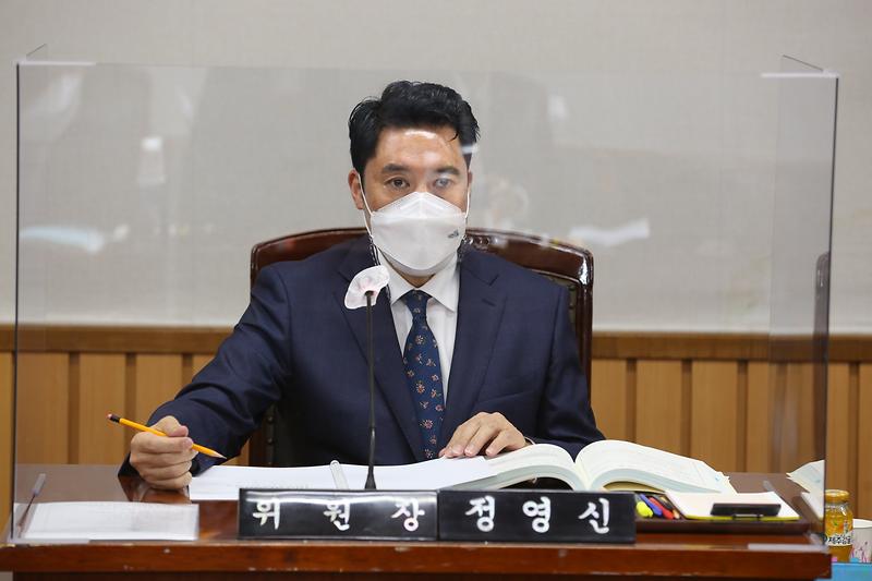 2021.04.08._제243회_제3차_복지도시위원회__(13).jpg 이미지