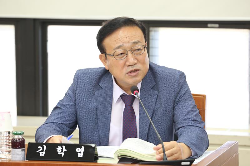2026.09.15._제283회_임시회_제2차_기획행정안전위원회_(48)-.jpg 이미지