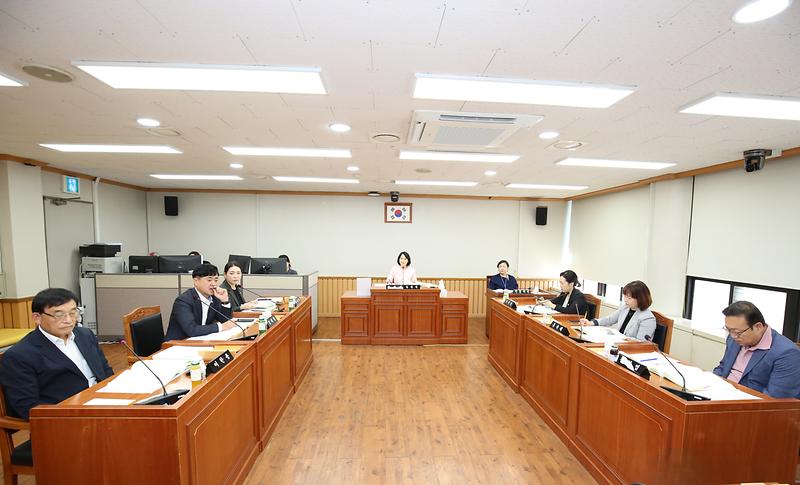 2026.09.16._제283회_임시회_제3차_기획행정안전위원회_(7)-.jpg 이미지