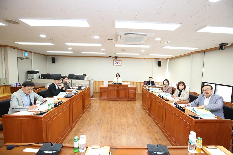 2026.09.17._제283회_임시회_제4차_기획행정안전위원회_(3)-.jpg 이미지