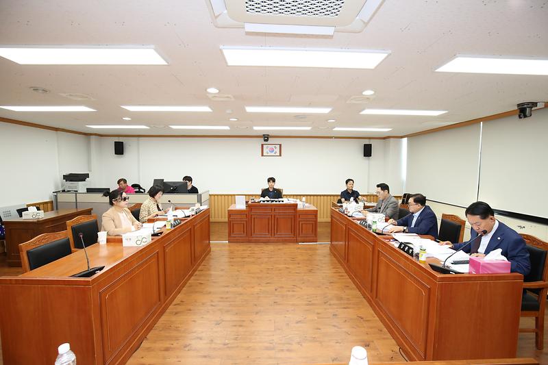 2026.09.21._제283회_임시회_제6차_복지환경도시위원회_(1)-.jpg 이미지