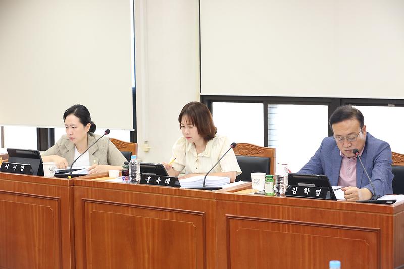 2026.09.21._제283회_임시회_제6차_기획행정안전위원회_(19)-.jpg 이미지