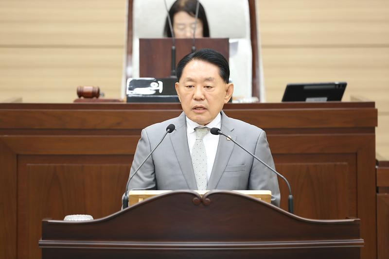 2026.09.23._제283회_서해구의회_임시회_제2차_본회의_(18)-.jpg 이미지