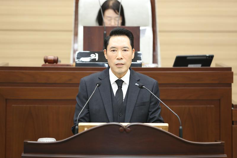 2026.09.23._제283회_서해구의회_임시회_제2차_본회의_(39)-.jpg 이미지