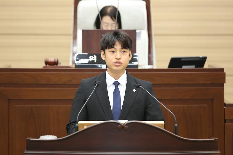 2026.09.23._제283회_서해구의회_임시회_제2차_본회의_(53)-.jpg 이미지