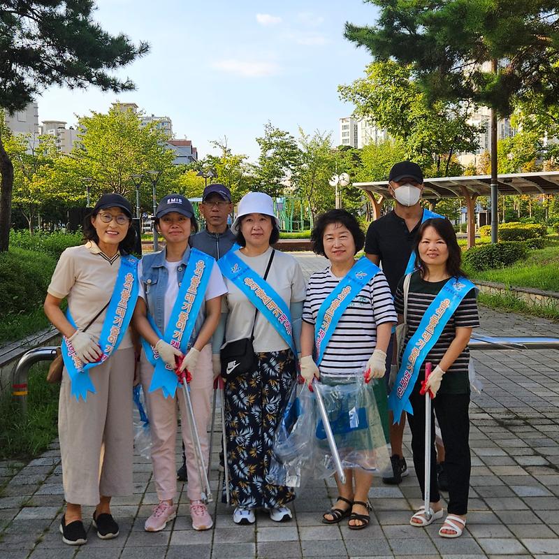 9월 클린업데이 & 음식물쓰레기 줄이기 캠페인 실시 사진