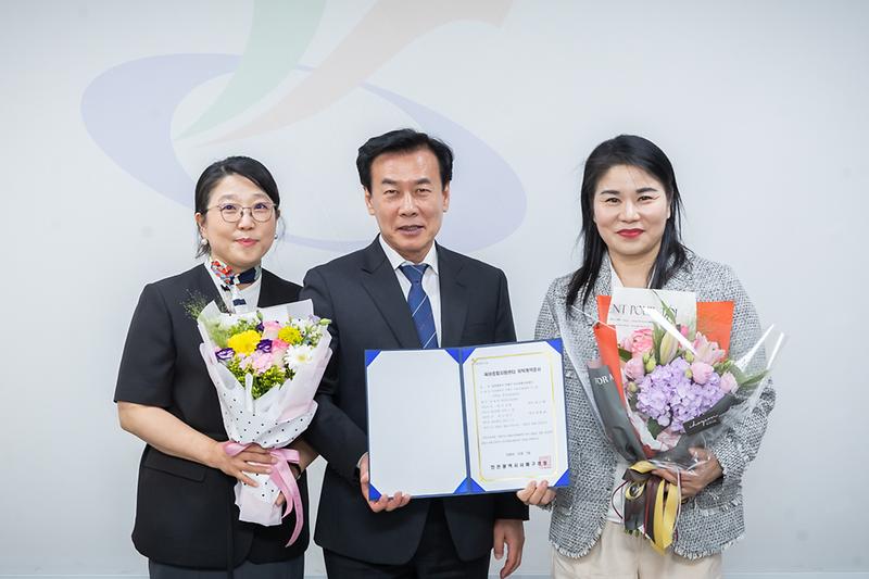 Young_3709.jpg 이미지