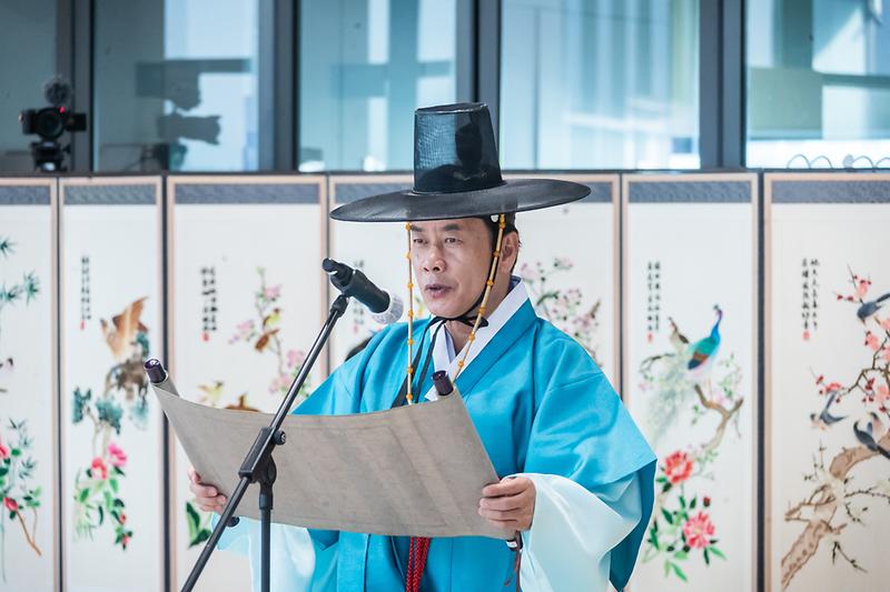 Young_8950.jpg 이미지