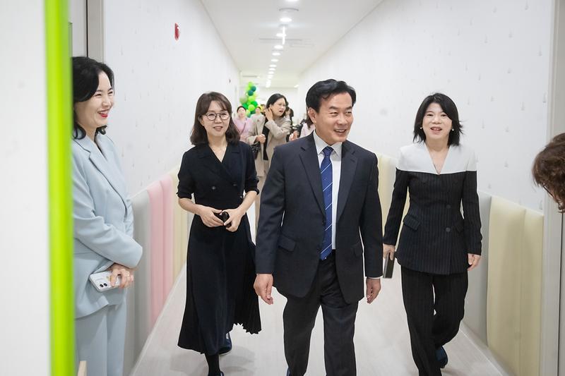 Young_9786.jpg 이미지