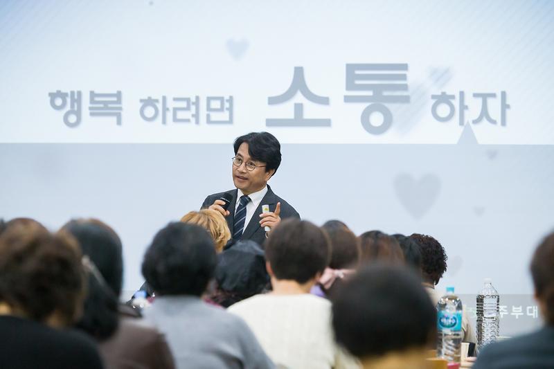 Young-4529.jpg 이미지