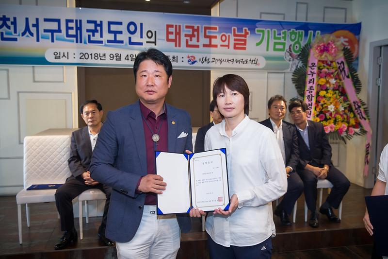 Young-7735.jpg 이미지