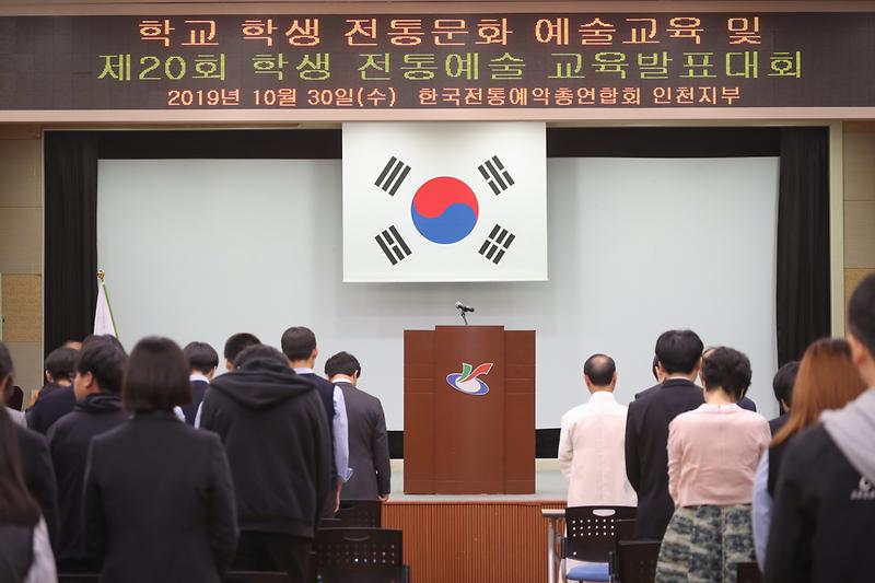 Young-6697.jpg 이미지