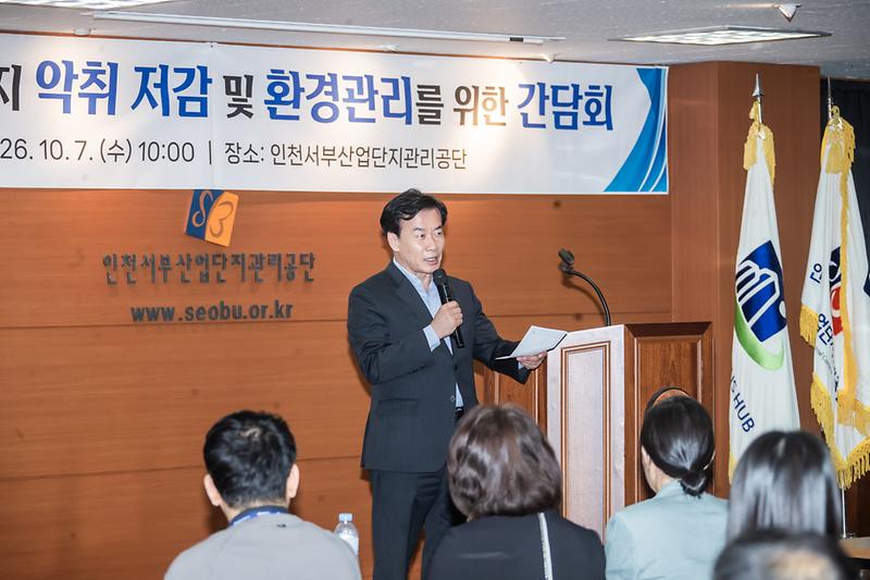 Young_5000.jpg 이미지