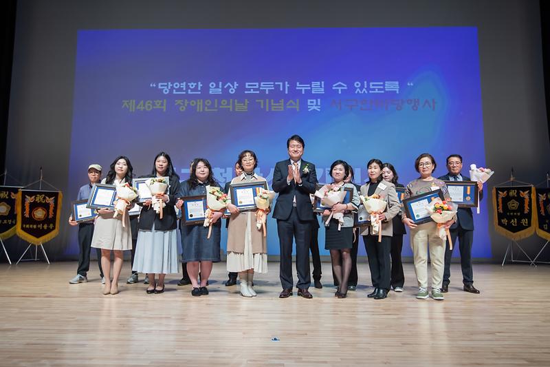 young_8414.jpg 이미지