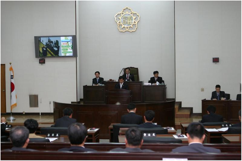 의회 AG주경기장 유치 결의문 사진