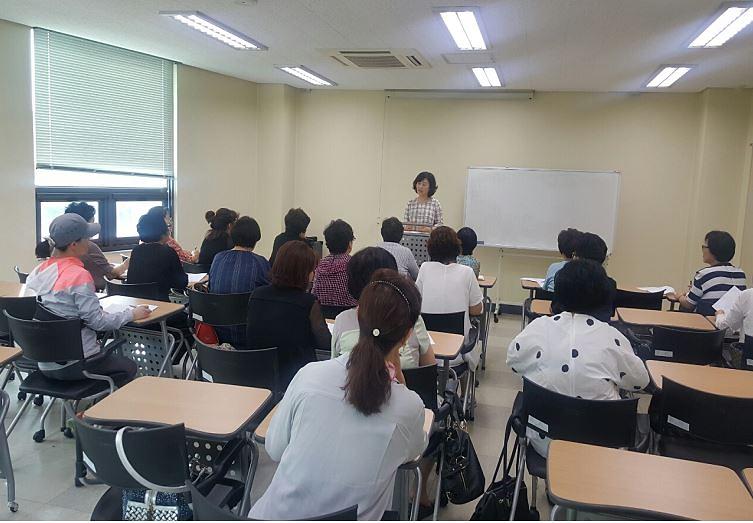 시니어_자원봉사대학_개강식_2.jpg 이미지